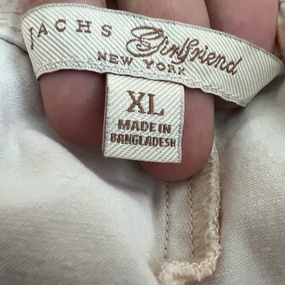 Short - Picture 3 of 3